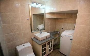 Nanchang Yijia Loft Apartment Hotel Buitenkant foto